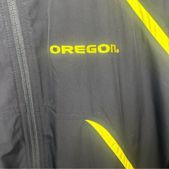 Nike University Of Oregon Ducks Black and Yellow Men's Jacket MEDIUM NWOT - Picture 4 of 8